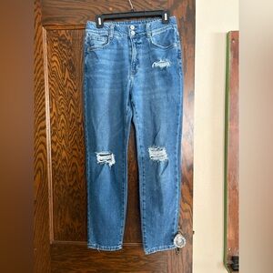 Arizona Jean Co. Highest-Rise Mom Jeans – Size 7 – Distressed Blue Denim